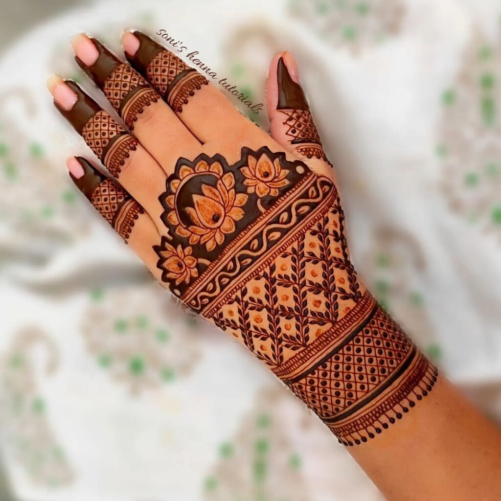 Back Hand Mehndi Design