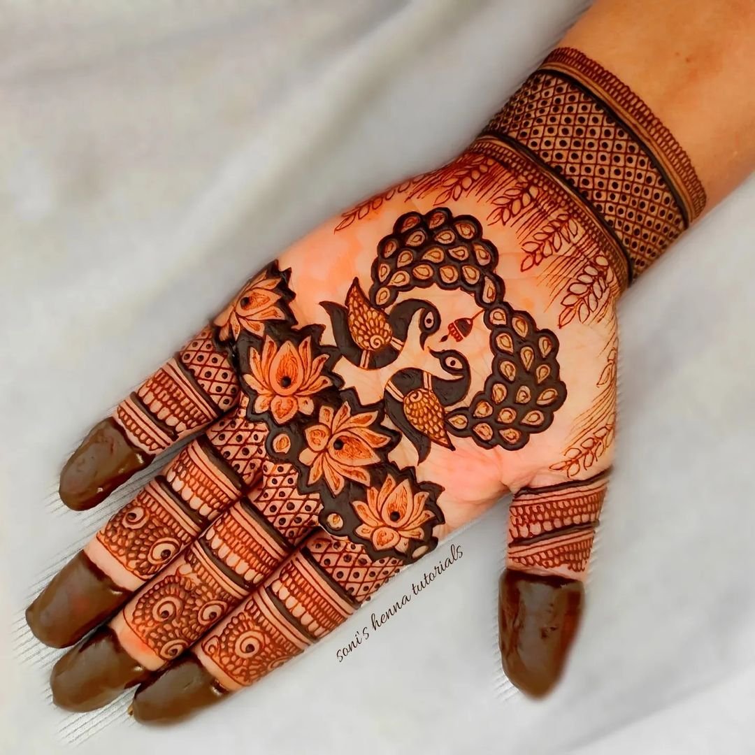 peacock mehndi design