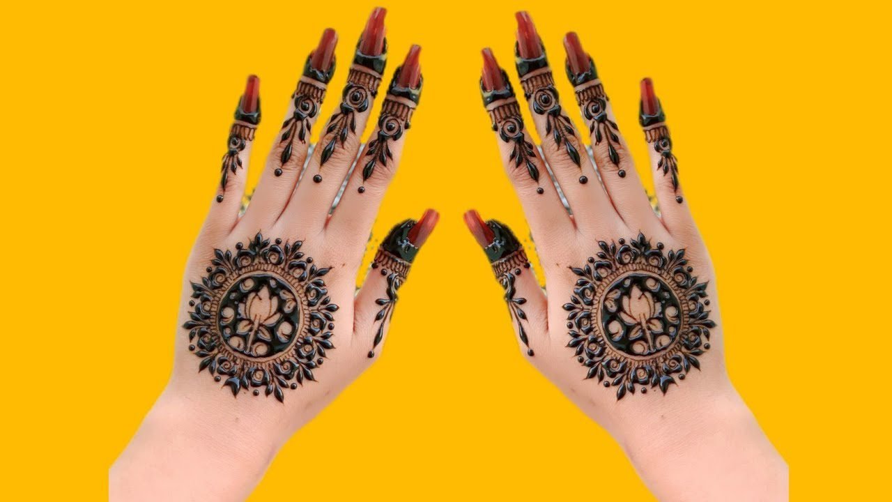 gol tikki mehndi design